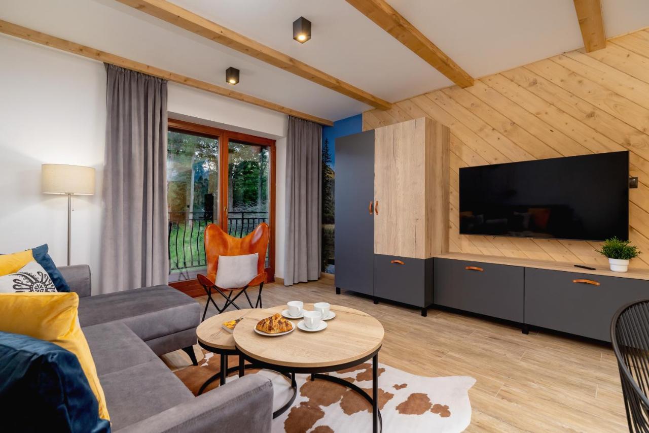 Luxury Salwatorianska Mountain View By Renters Prestige Apartment