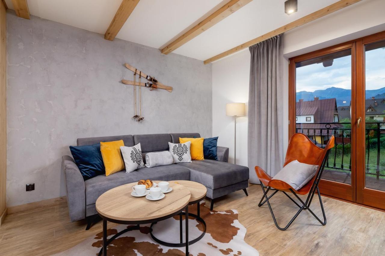Apartment Luxury Salwatorianska Mountain View By Renters Prestige *