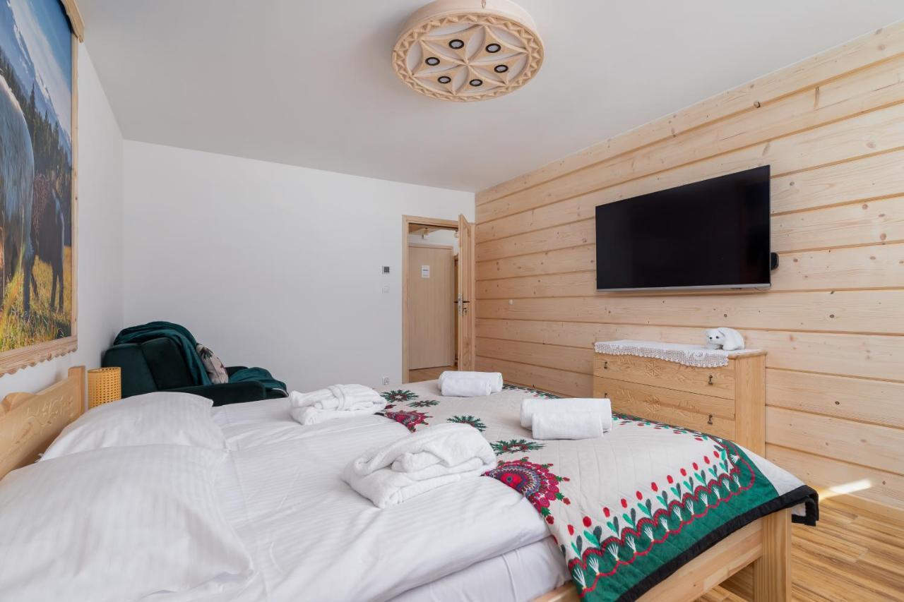 Apartment Luxury Salwatorianska Mountain View By Renters Prestige