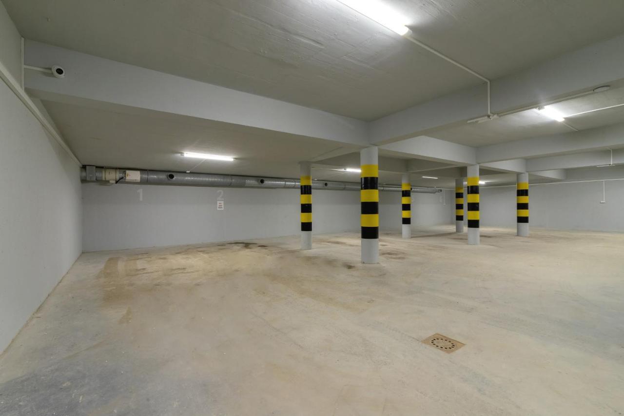 Apartment Luxury Salwatorianska Mountain View By Renters Prestige *