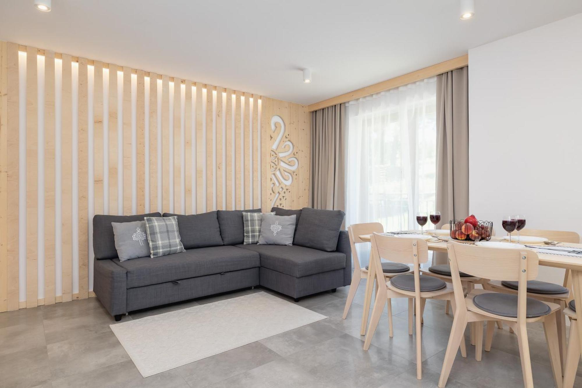 Luxury Salwatorianska Mountain View By Renters Prestige